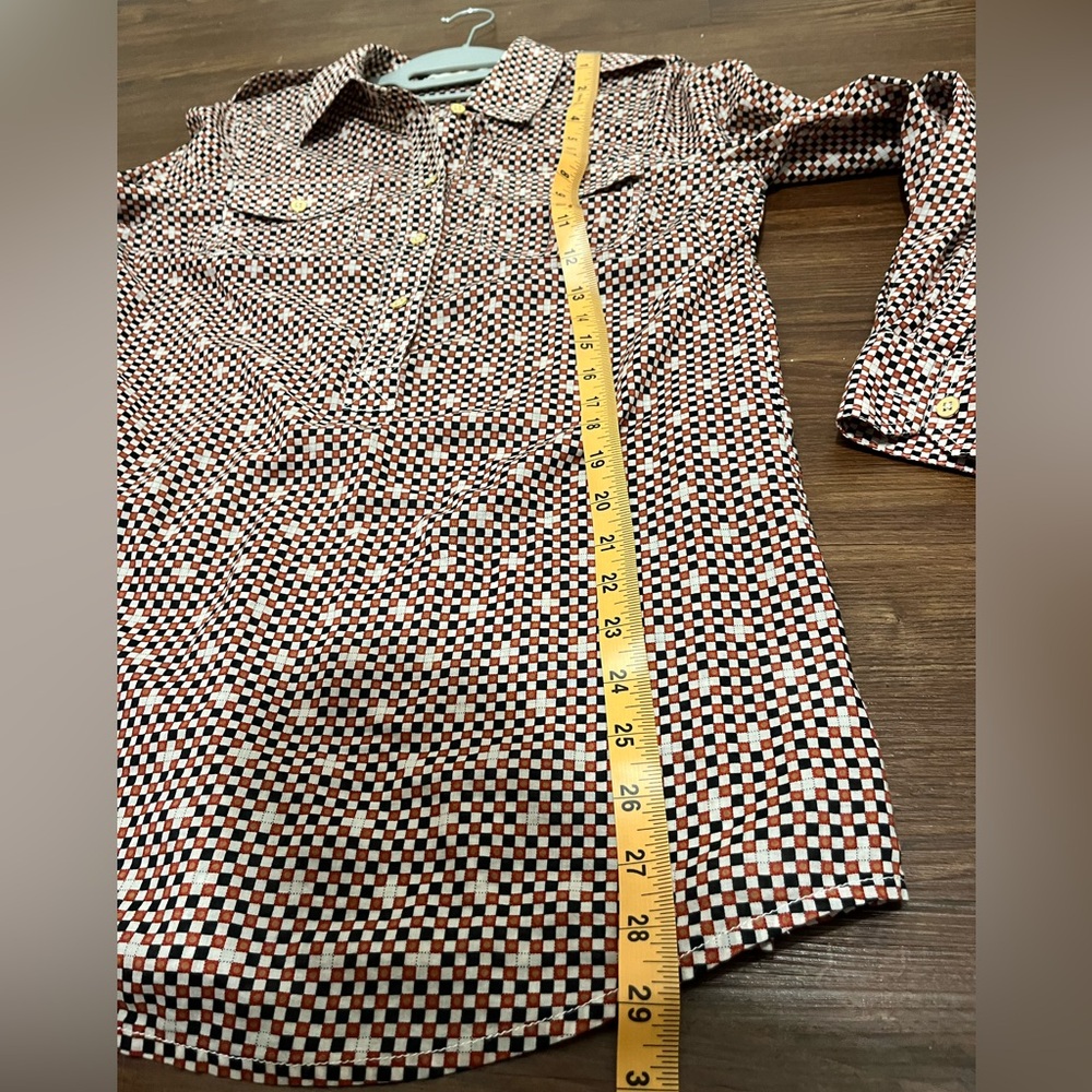 NWOT TORY BURCH Blouse Size 6 Checker Board Print Roll Tab Sleeve. - Picture 9 of 9
